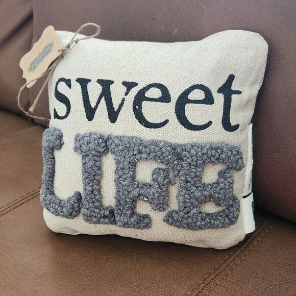 "Sweet Life" Pillow - Picture 1 of 4